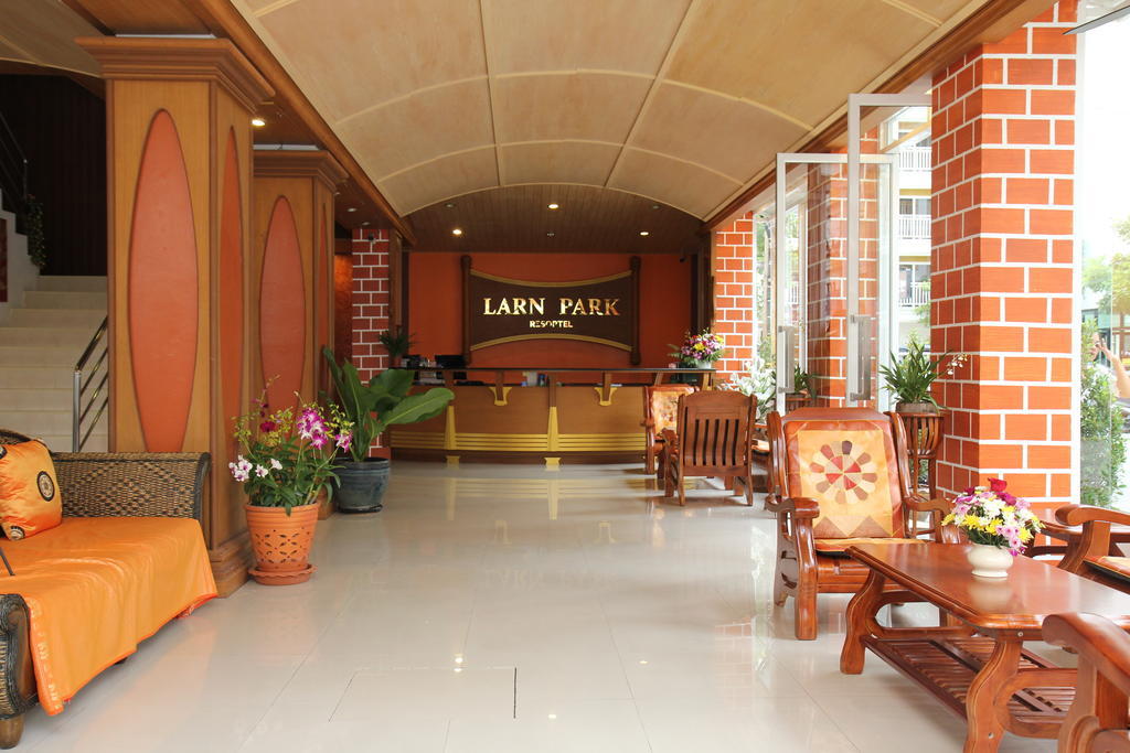 Larn Park Resortel Patong Extérieur photo