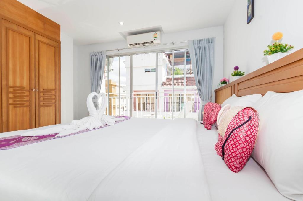 Larn Park Resortel Patong Chambre photo