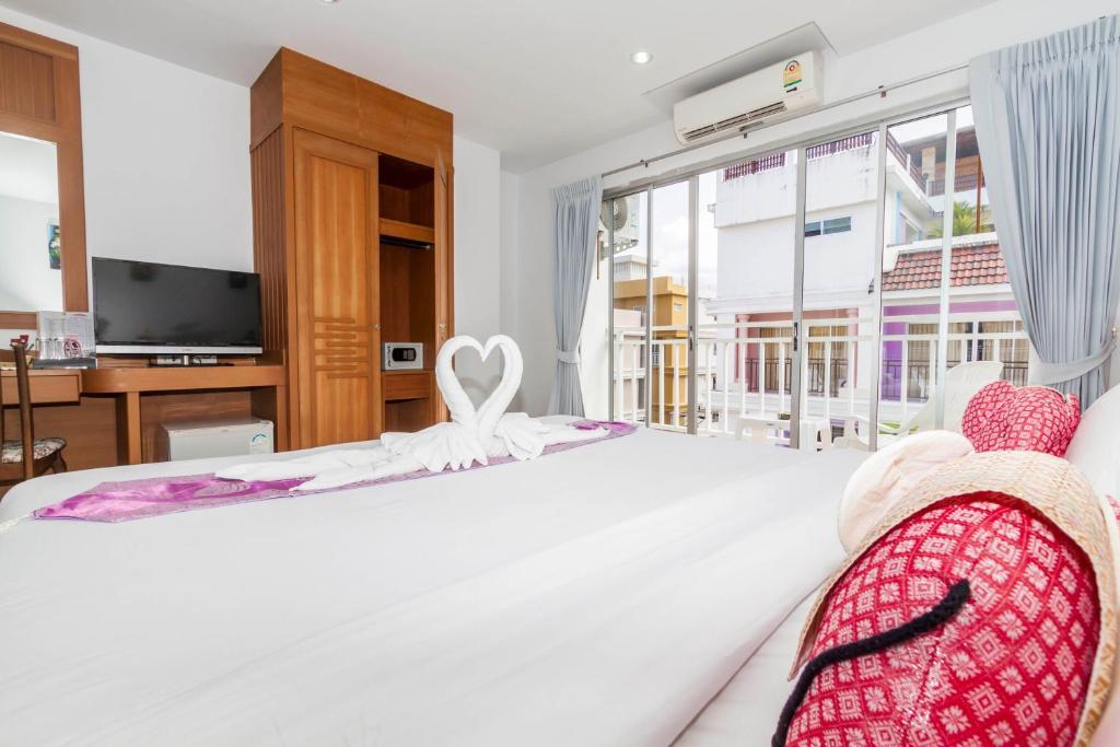 Larn Park Resortel Patong Chambre photo