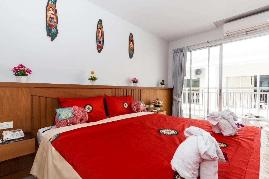 Larn Park Resortel Patong Chambre photo