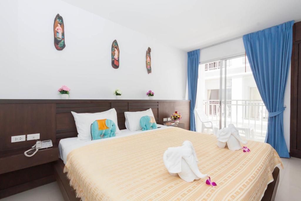 Larn Park Resortel Patong Chambre photo