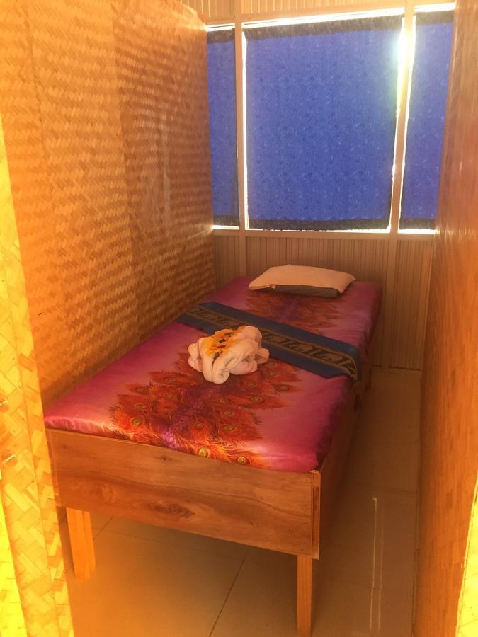 Larn Park Resortel Patong Extérieur photo