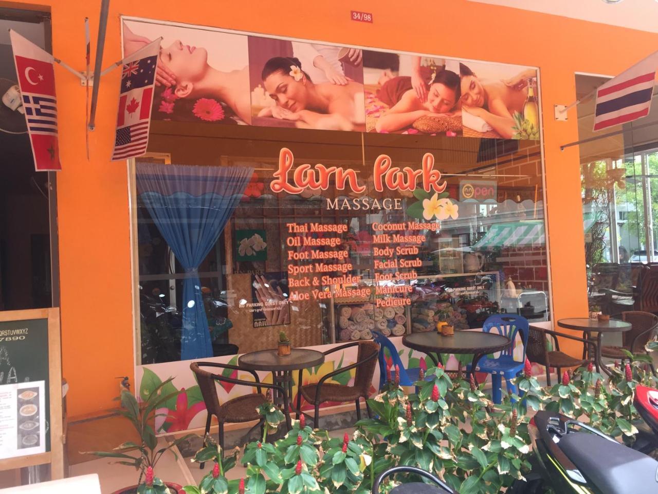 Larn Park Resortel Patong Extérieur photo